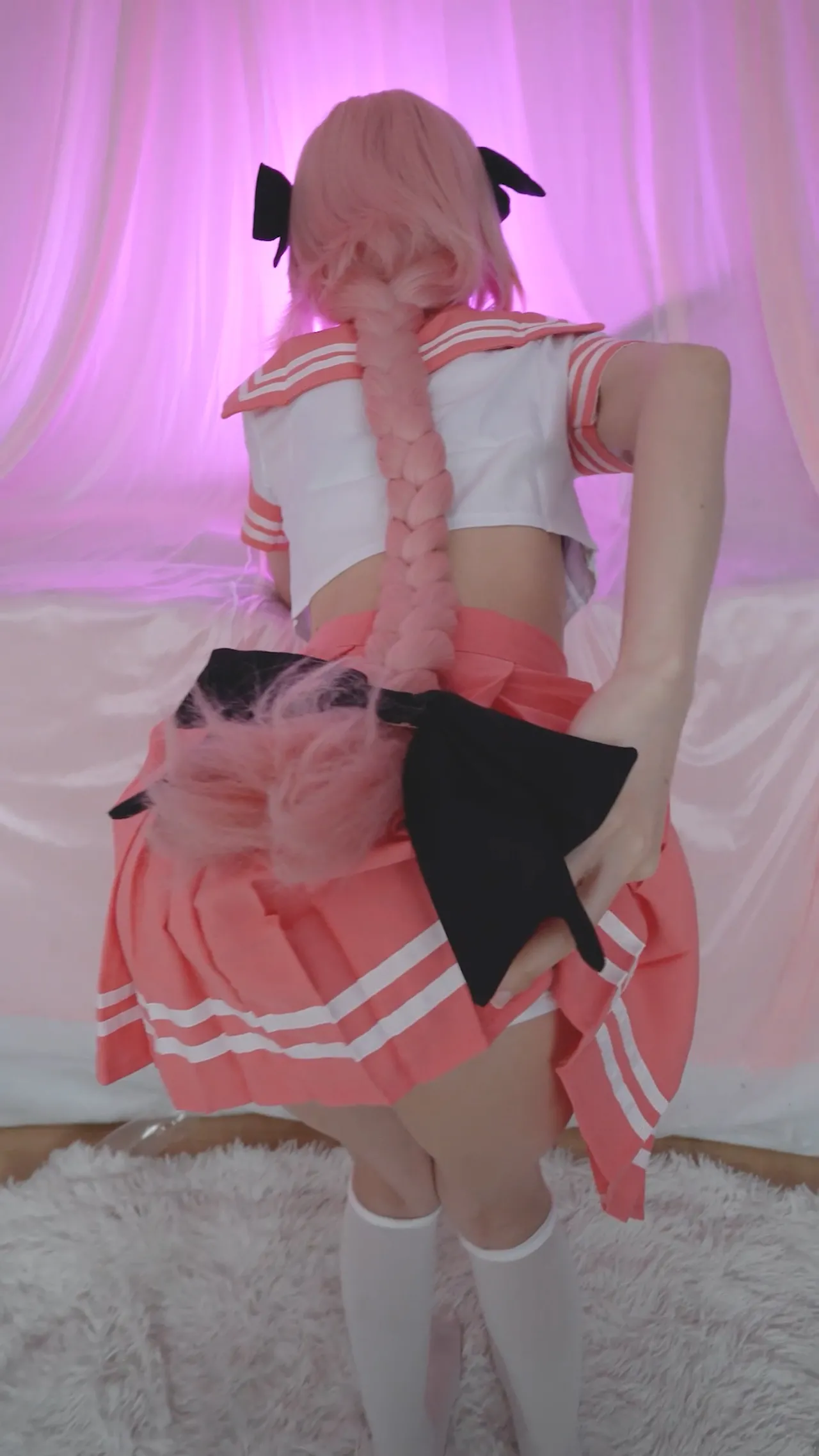 【２衣装_４発中出し】在宅20代OLコスプレイヤー、FGOアストルフォ＆***島風で4回中出し！男の娘コスなのに妊娠のリスクにドキドキ/// Page.4